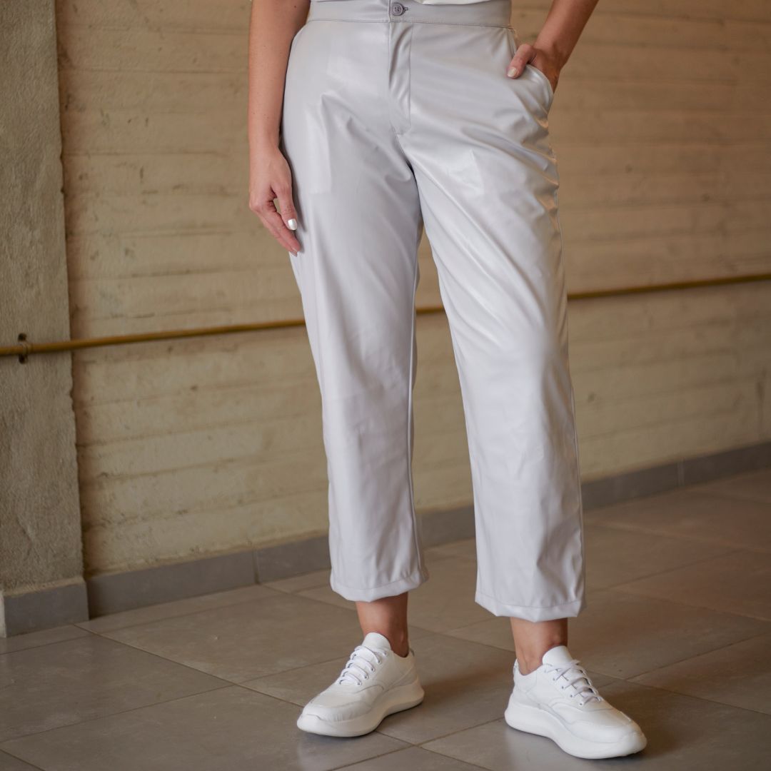 Pantalón Cuerina Gris