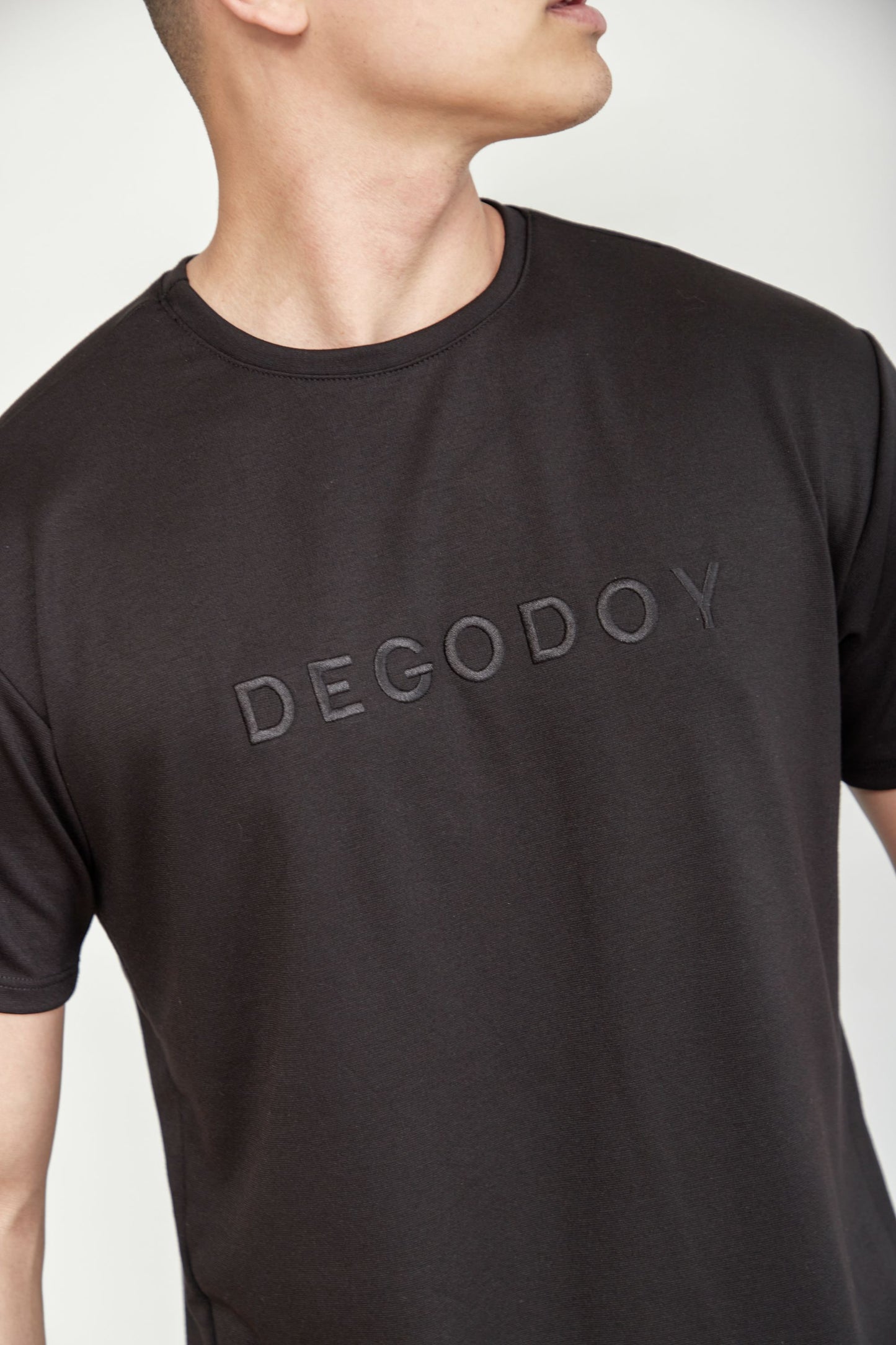 Camiseta Confort Negra