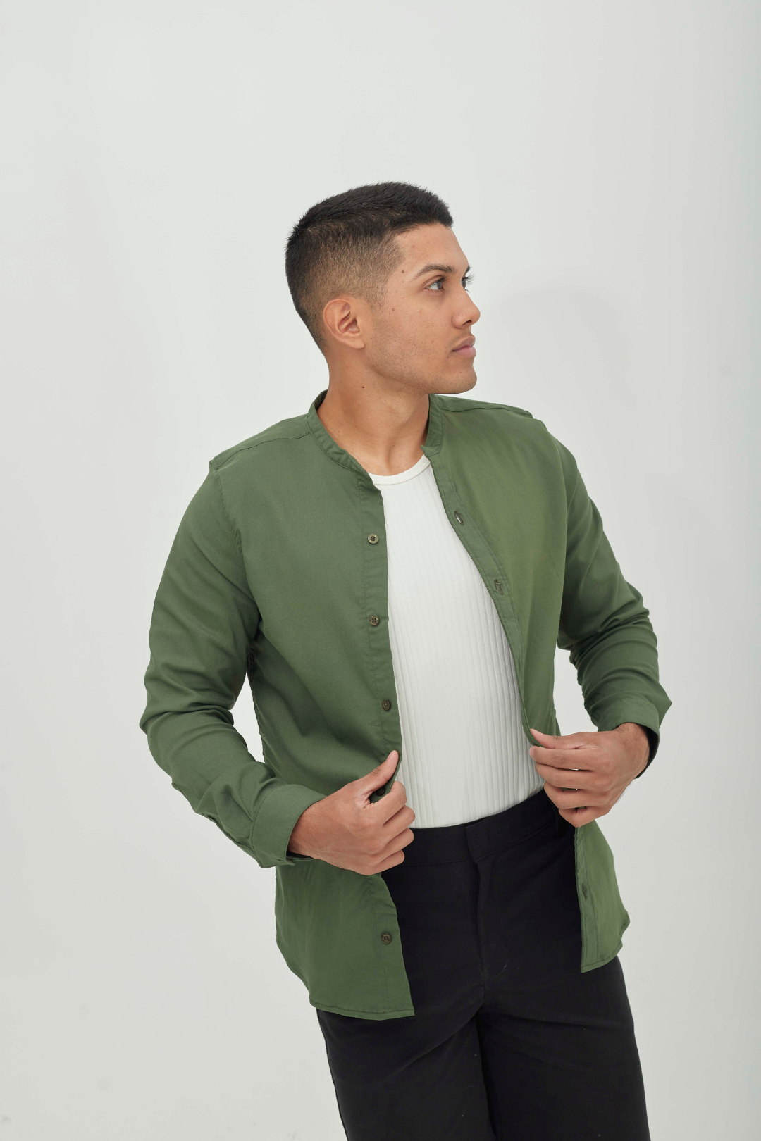 Camisa Oxford Verde Militar