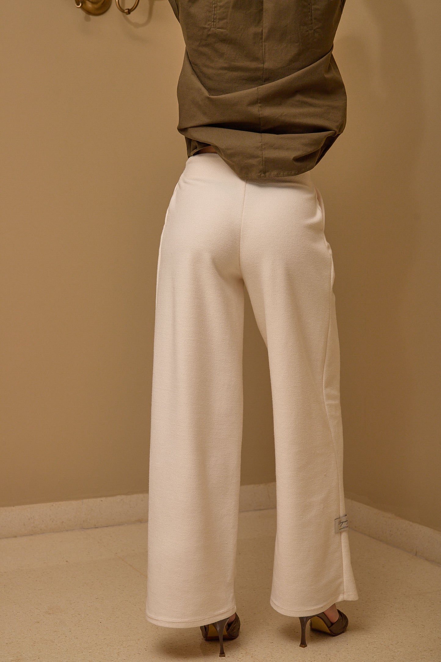 Pantalón Monarquía Crema