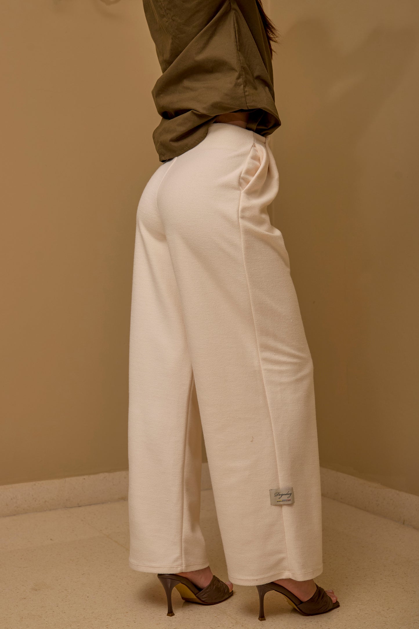 Pantalón Monarquía